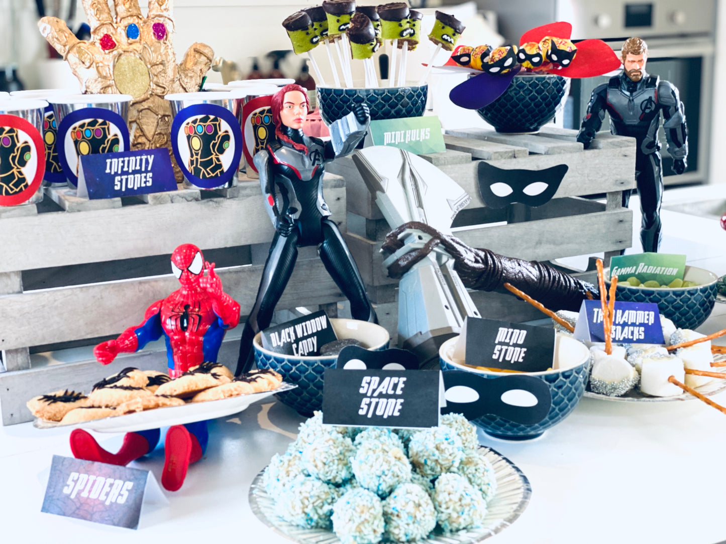 Prints för temakalas: Avengers (PDF-format)